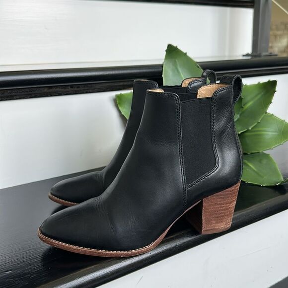 Madewell genuine, leather ankle, booties, versatile, clean women’s 7.5 - Picture 2 of 10